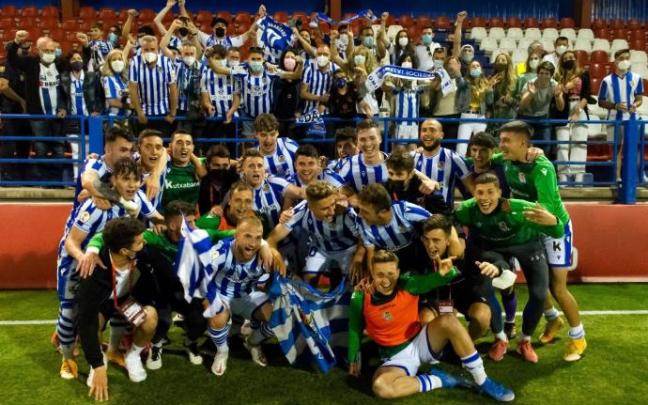 Los jugadores del Sanse celebran la victoria ante el Andorra.