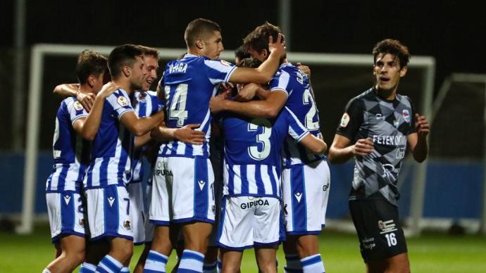 Futbolistas del Sanse celebran un gol marcado este temporada.