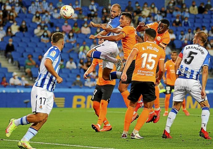 El filial txuri-urdin sumó un punto más frente al Fuenlabrada.