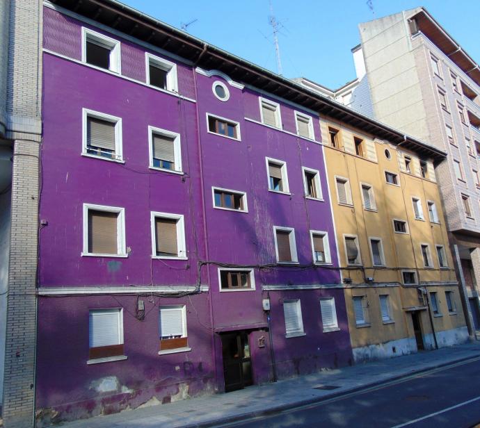 En lugar de estos dos bloques, florecerán 36 pisos en los números 24 y 26 de Barandiarán.