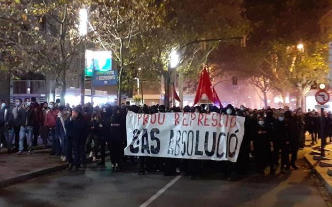 Vilafranca expresa su apoyo a Sas, condenado por agredir a dos Mossos el 1-O de 2018 Vilafranca expresa su apoyo a Sas, condenado por agredir a dos Mossos el 1-O de 2018