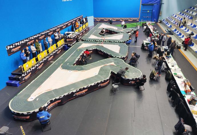 Panorámica de las dos pistas gemelas, en cuyo montaje se invirtió una semana.