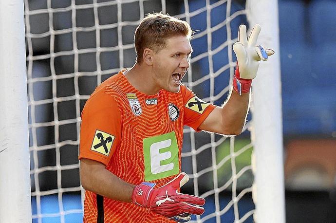 El portero Siebenhandl, durante el partido del domingo ante el Ried. Foto: Sturm Graz