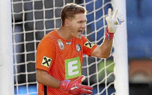 El portero Siebenhandl, durante el partido del domingo ante el Ried. Foto: Sturm Graz El portero Siebenhandl, durante el partido del domingo ante el Ried. Foto: Sturm Graz