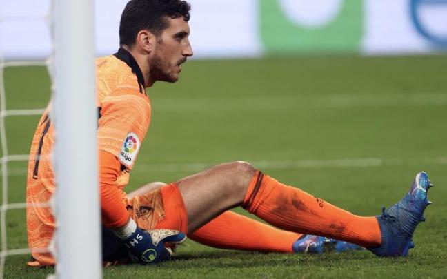 Sergio Herrera sufrió problemas musculares durante la segunda mitad.