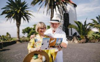 Los 'sexagenarios' son grandes consumidores de viajes y productos turísticos.