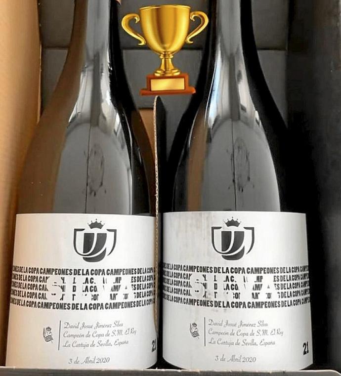 Silva regala vino a sus compañeros