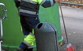 Operario de la limpieza. Foto: DNA