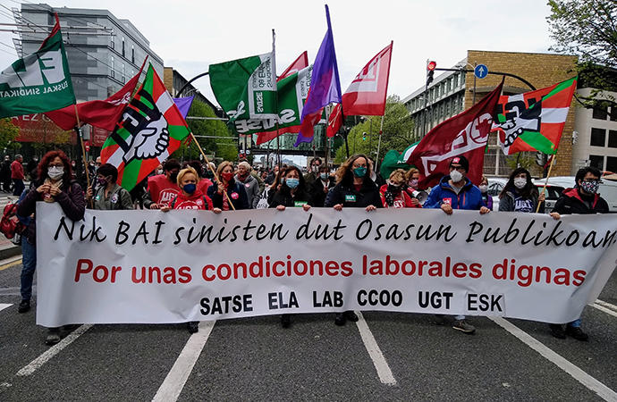 Manifestación de sindicatos de Osakidetza en huelga.