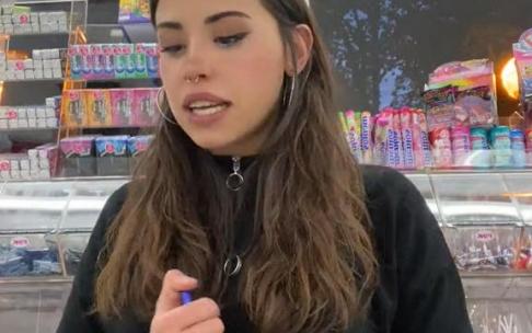 La tiktoker alavesa que arrasa en las redes sociales.