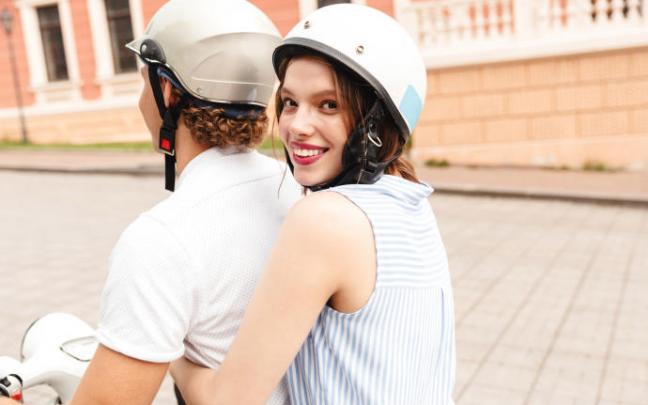 Ir de paquete también requiere ciertas nociones básicas de cómo ir en un moto.