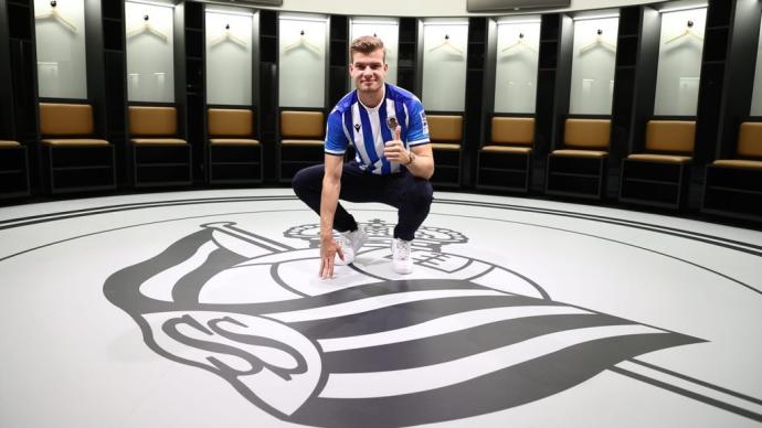 Sorloth, en los vestuarios de Anoeta.