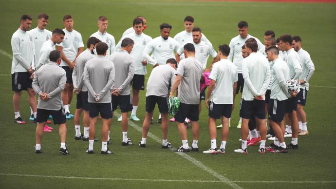 Varios futbolistas de la selección española, durante un entrenamiento en la Ciudad del Fútbol de Las Rozas.