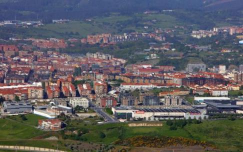 El subfluvial de Lamiako conectara Getxo y Portugalete bajo la ria entre la zona del eje del Ballonti. El subfluvial de Lamiako conectara Getxo y Portugalete bajo la ria entre la zona del eje del Ballonti.