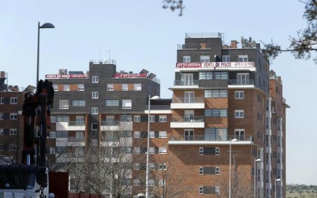 La subida del euríbor encarecerá las hipotecas.