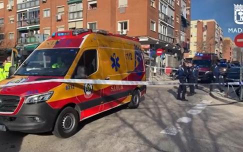 Samur-Protección Civil confirma el fallecimiento de un joven con varias heridas por arma blanca Samur-Protección Civil confirma el fallecimiento de un joven con varias heridas por arma blanca