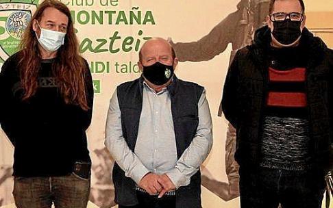 Javi Urrutia, F. Rodríguez y Joxerra Aiastui.