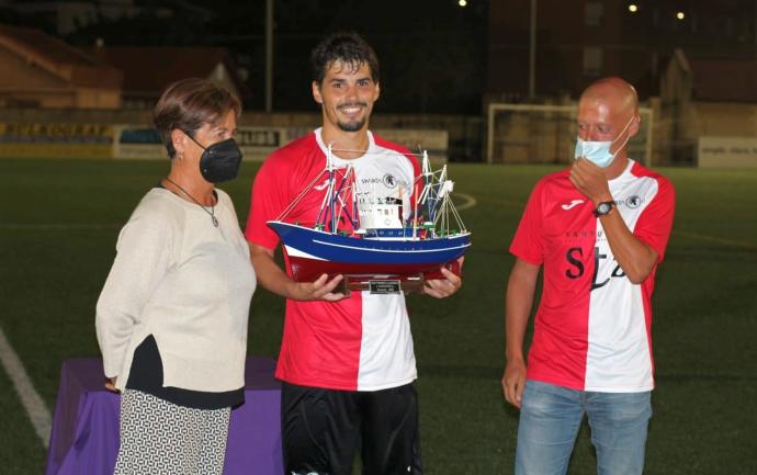 El encuentro iba a conmemorar el sábado un siglo del primer equipo de fútbol santurtziarra.