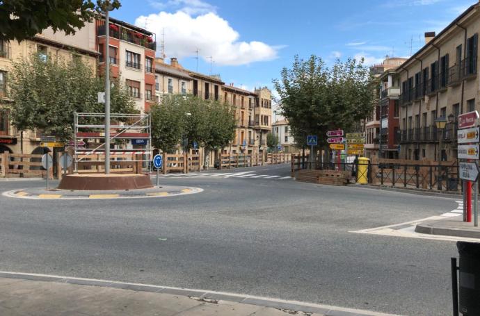 Las calles de Tafalla, preparadas para los encierros de este sábado y domingo.