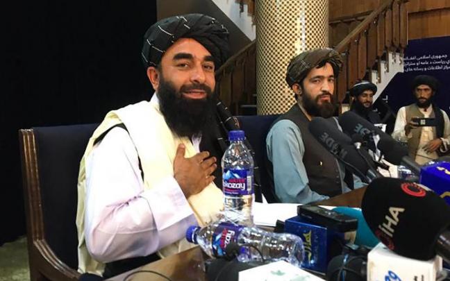 Zabihullah Mujahid, portavoz de los talibanes. Zabihullah Mujahid, portavoz de los talibanes.