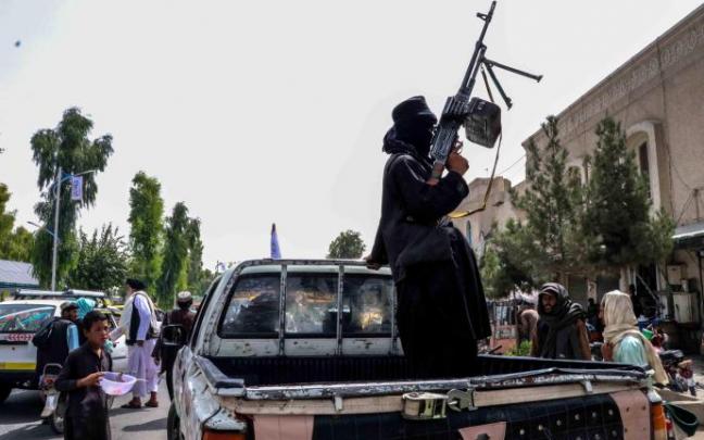 Combatientes talibanes en Kandahar.