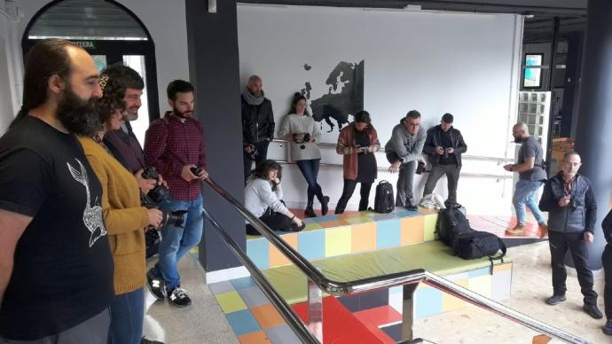 La asociación de fotografía etxebarritarra retoma su actividad presencial con una charla y un taller de fotografía y animales.