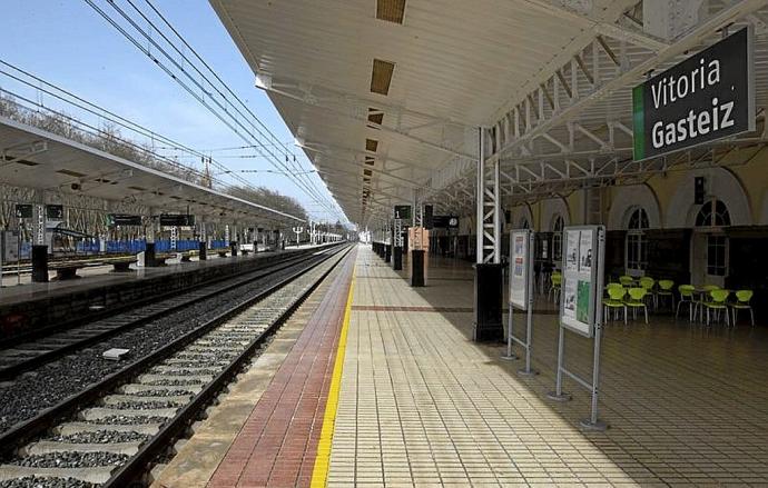 La estación de tren de Vitoria-Gasteiz. Foto: Alex Larretxi