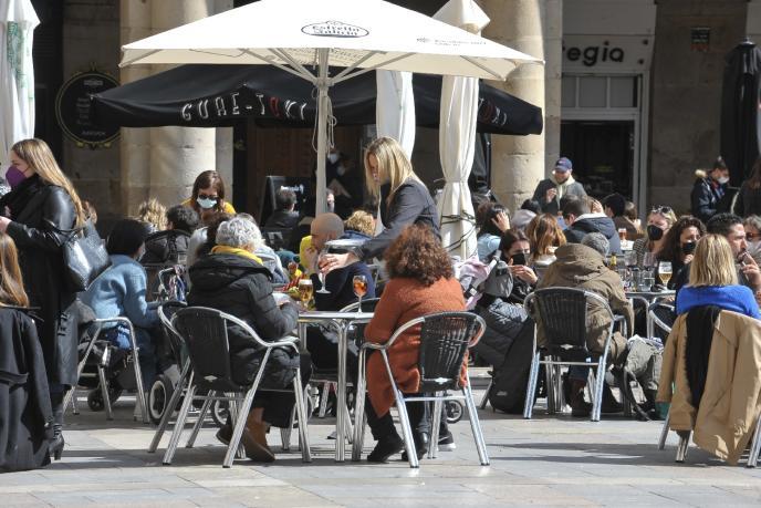 La pandemia continúa registrando máximos en Euskadi.