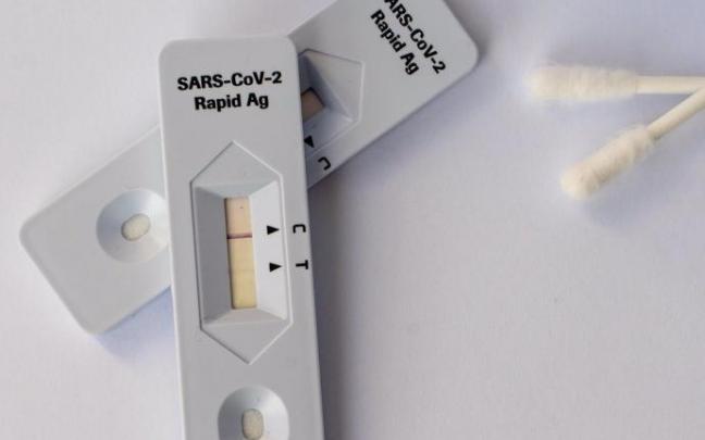 Un test rápido que se venderá en las farmacias. Un test rápido que se venderá en las farmacias.