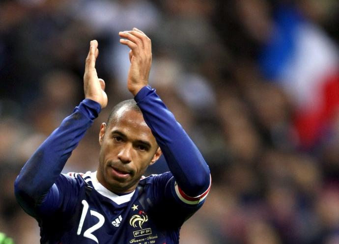Thierry Henry, tras un partido con la selección francesa.