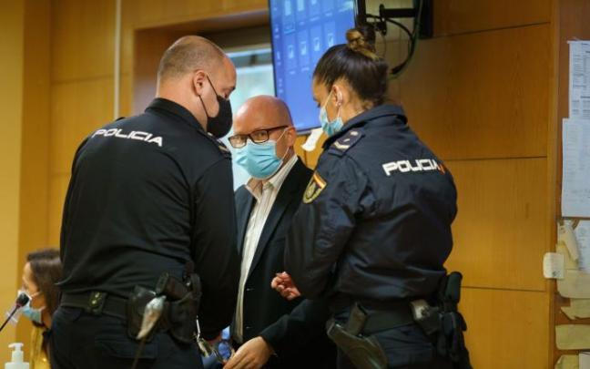 Thomas Handrick durante el juicio. Thomas Handrick durante el juicio.
