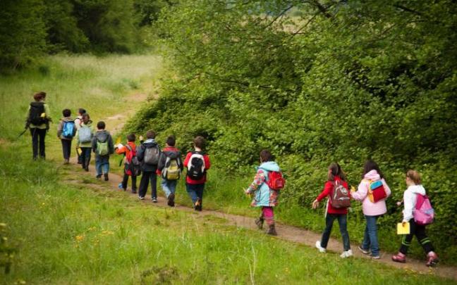 El Gobierno vasco ha explicado cómo deberán desarrollarse este verano las actividades de tiempo libre infantil y juvenil.