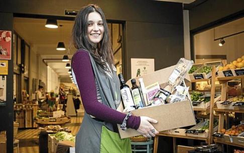 Nerea Díaz cooperativista de Geltoki y responsable del área de tienda del proyecto. Foto: Mikel Urriza
