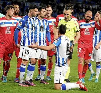 Real Sociedad - Espanyol | El beaterio de Iñaki de Mujika: una tienda de misales