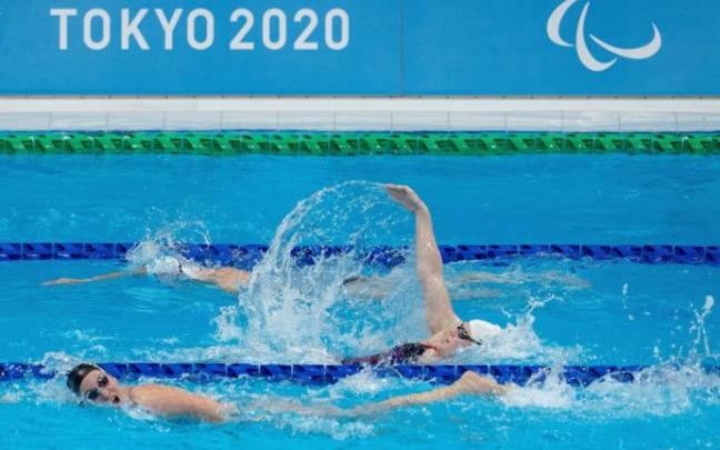 Nadadoras se ejercitan este lunes en el Tokyo Aquatics Centre. Nadadoras se ejercitan este lunes en el Tokyo Aquatics Centre.