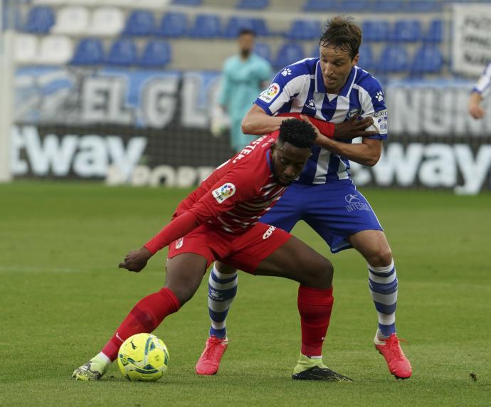 Tomás Pina, en el partido ante el Granada.