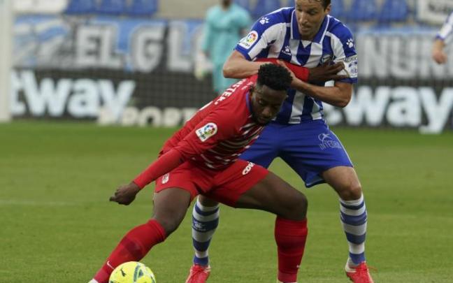 Tomás Pina, en el partido ante el Granada.