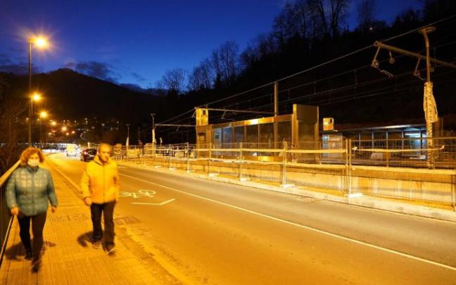 El nuevo trazado del tranvía tiene una nueva estación para el barrio de La Peña