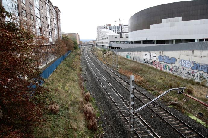 Vías del tren en Vitoria