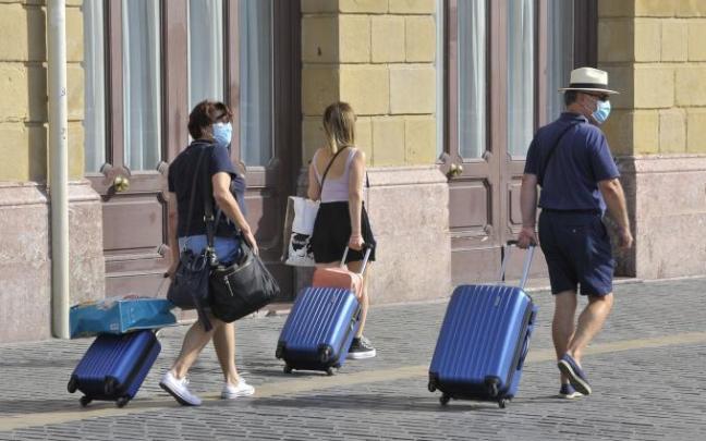 Las pernoctaciones extrahoteleras se multiplican por 12 en mayo Las pernoctaciones extrahoteleras se multiplican por 12 en mayo