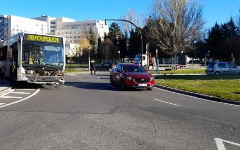 El autobús de Tuvisa accidentado