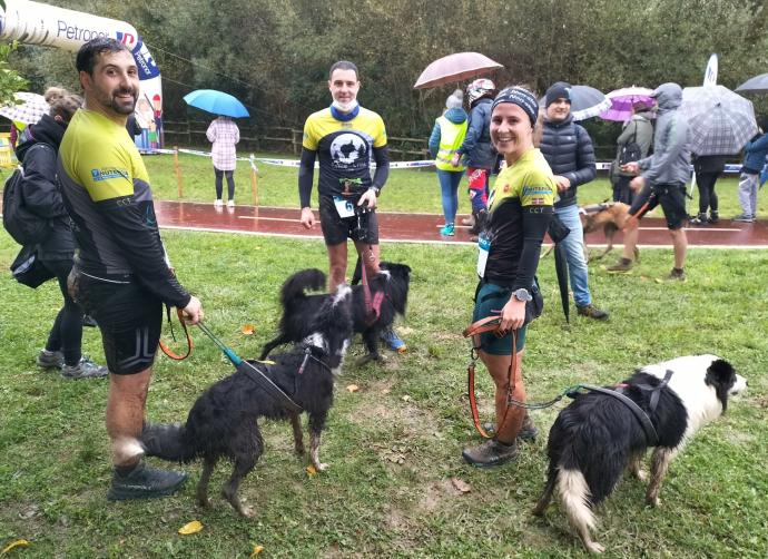Desde la guipuzcoana localidad de Tolosa acudieron a participar en la prueba de Muskiz miembros del Club Collie Cross.