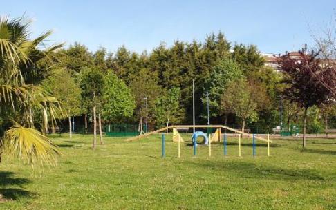 Txakurrentzako aisialdi gune berriak egingo ditu Udalak.