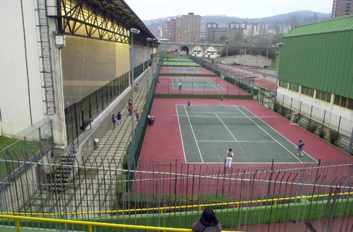 Imagen de archivo del polideportivo de Txurdinaga