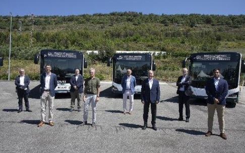 Presentación esta mañana de los nuevos autobuses.