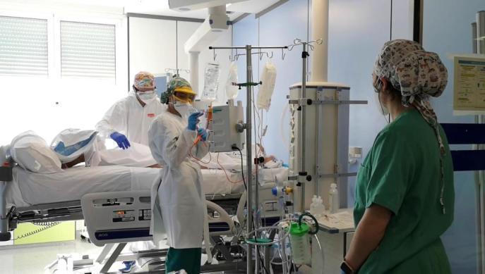 Según el último balance 155 pacientes permanecen ingresados por covid en los hospitales vascos