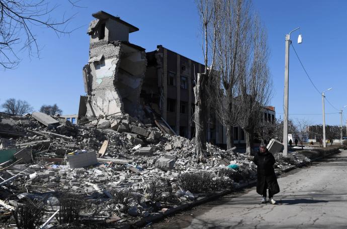 Los bombardeos rusos se siguen cebando con ciudades como Járkov o Mariúpol