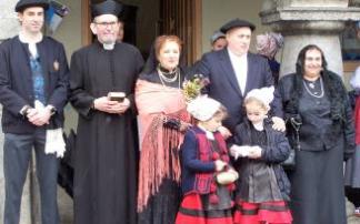 Edición pasada de la Euskal Ezkontza celebrada en la villa de Ugao-Miraballes. Edición pasada de la Euskal Ezkontza celebrada en la villa de Ugao-Miraballes.