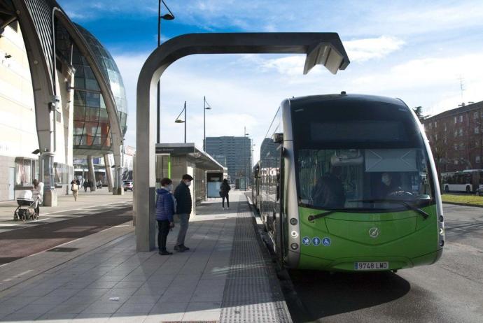 Unidad de carga rápida del BEI, en Vitoria.