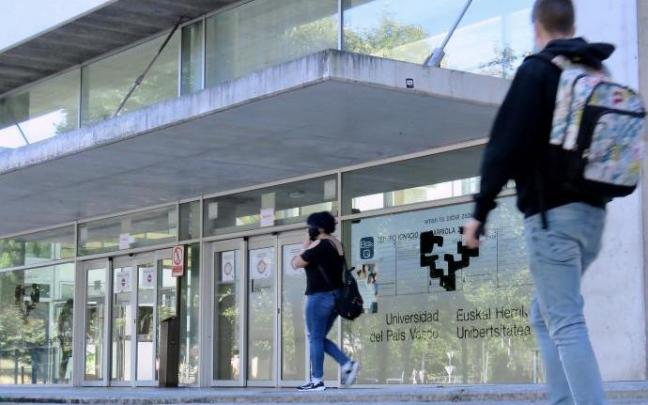 La agresión sexista ocurrió en el campus de Ibaeta de la UPV/EHU. La agresión sexista ocurrió en el campus de Ibaeta de la UPV/EHU.